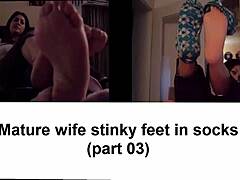 Konens fødder tilbedt i sensuel fodfetish video
