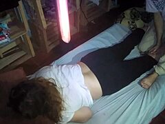 Video fatto in casa di una milf argentina che riceve un massaggio sensuale