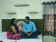 Série web indiana de sexo com bela bhabhi bengali e áudio sujo