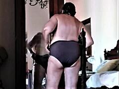 Voyeurs capture a mature woman's naked panties on hidden camera during vacation