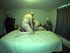 Mature kvinne i doggystyle anal action