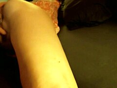 Pengalaman anal pertama istri MILF di webcam - crazyamateurgirls.com