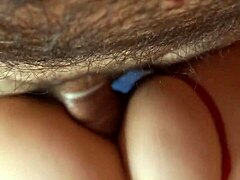 Amatør latino milf får et spermshot i munnen etter å ha tatt en stor kuk i rumpa
