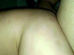 Esposa amateur con grandes tetas y gran culo se pone salvaje y traviesa