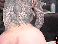 Amateur MILF with big boobs and tattoos gets her pussy licked and fucked in POV